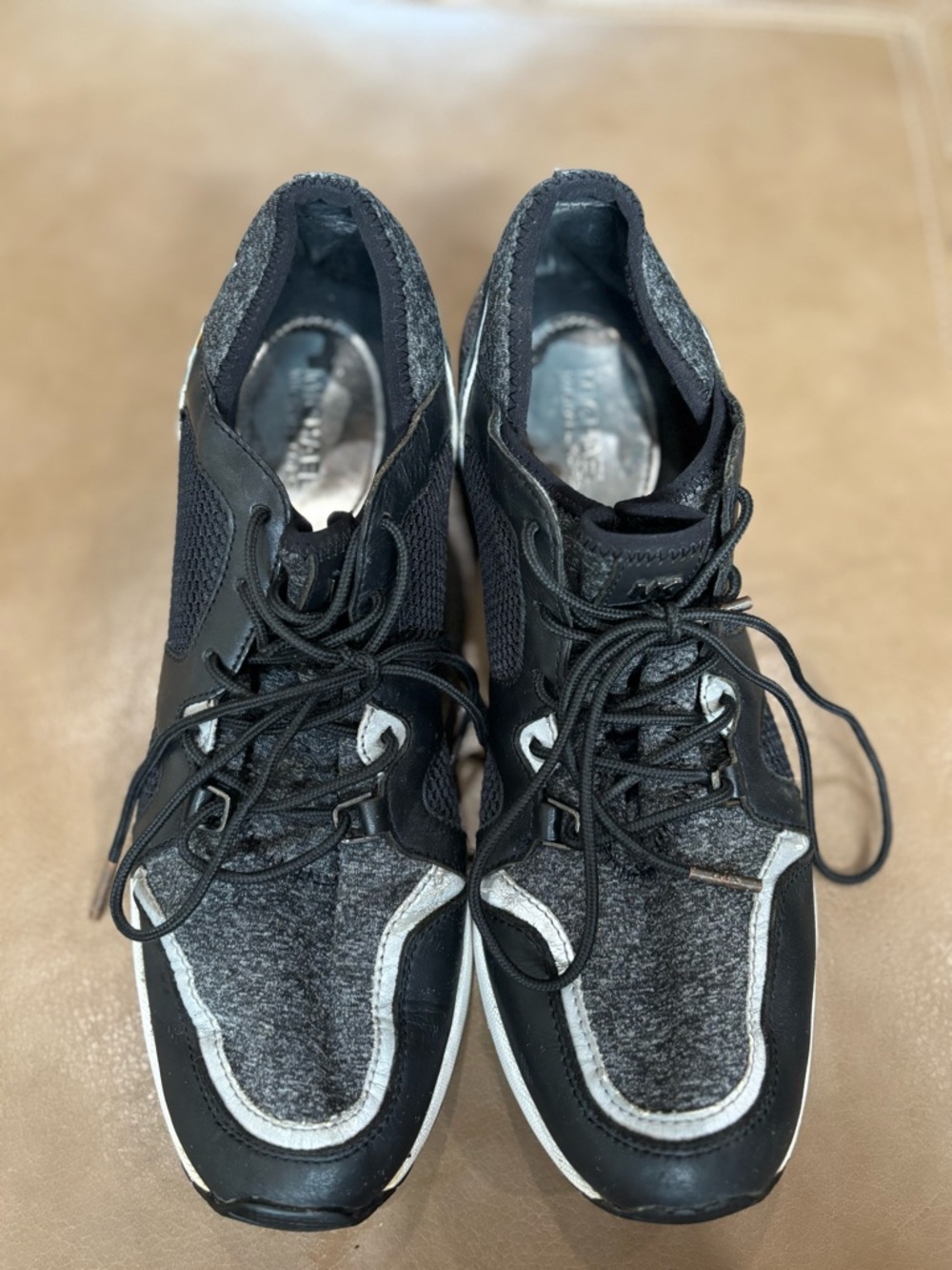 Michael Kors Black and Gray Knit Leather Lace-Up bold statement Sneakers - Picture 3 of 9